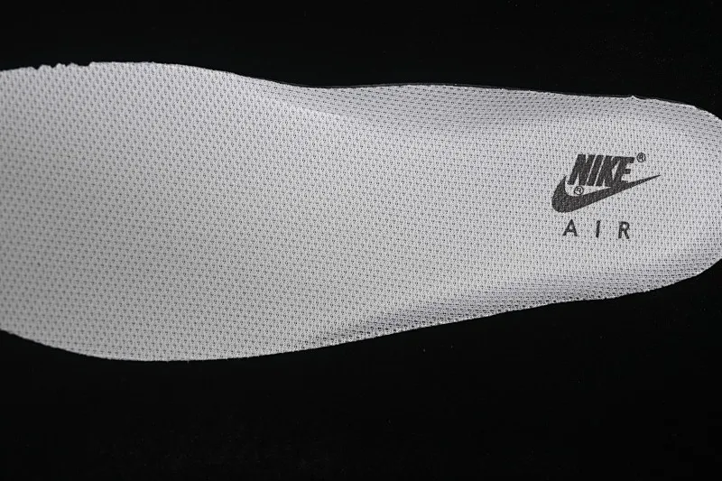 All categories Nk Air Force 1 Air Force series Nk Air Force 1 Low Air Force low top Nike Air Force 1'07 Low joint brown white gold Air Force 1 low top casual sneakers KD1688-001